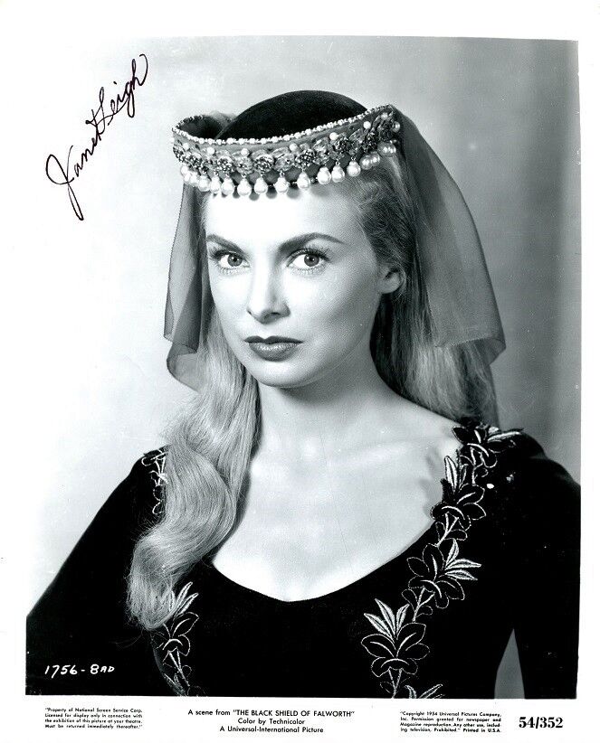 Amazing Vintage JANET LEIGH Signed Photo Poster painting