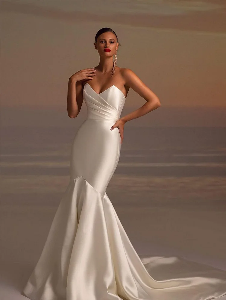 Women's Formal Elegant Strapless Wedding Dresses Backless Long Mermaid Bridal Gowns