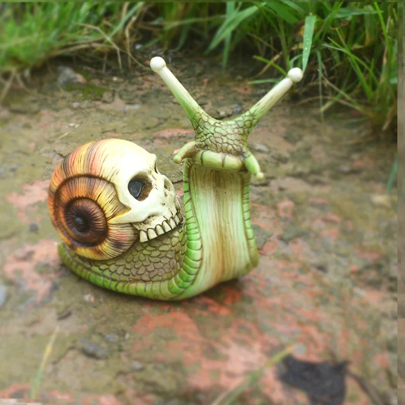 Zombie snail Skull snail