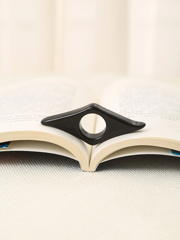 Popular Shein Temu Hot-selling Thumb Book Support Acrylic Press Paperweight Sign Paperweight Reading Aid