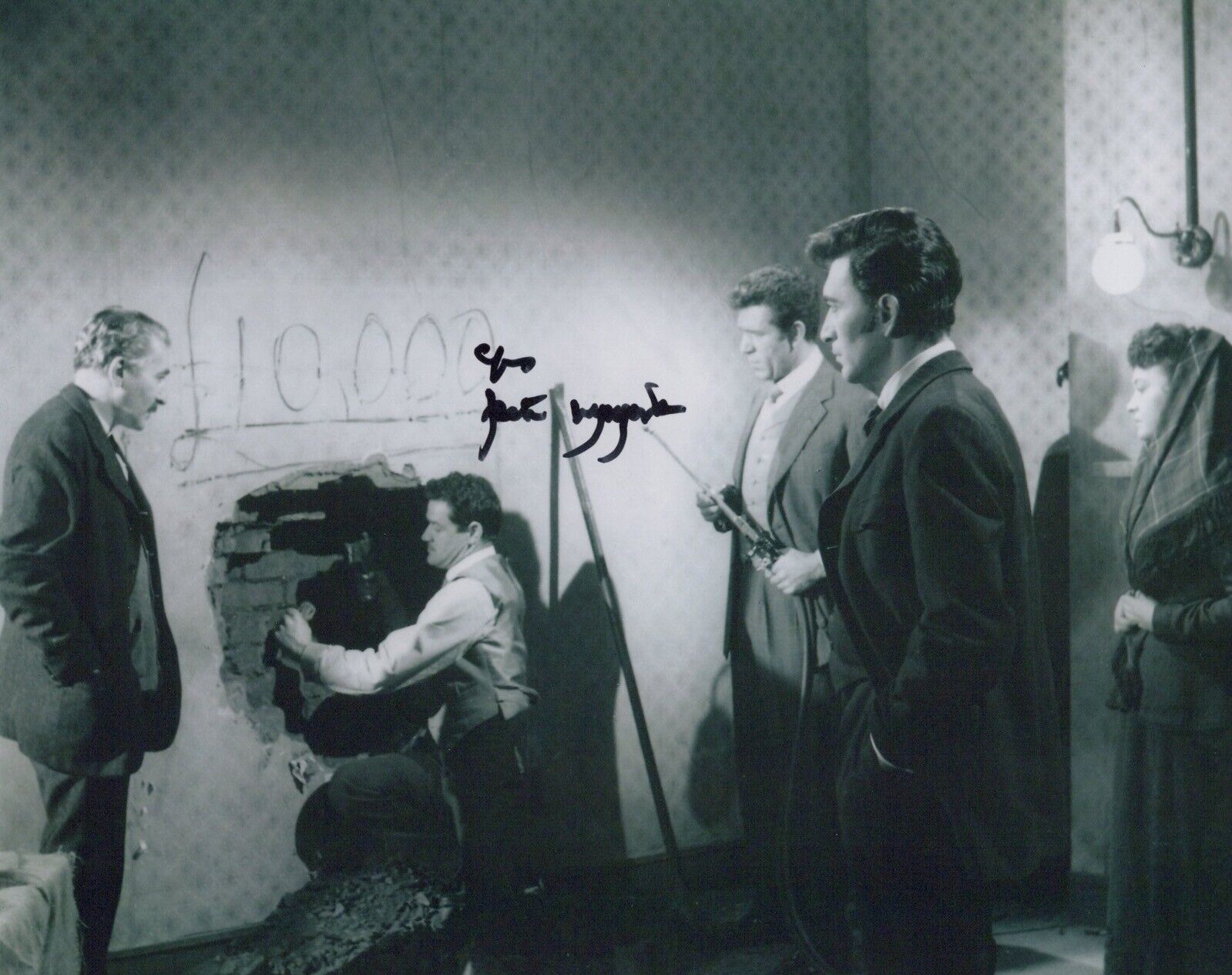 Jason King & Department S actor Peter Wyngarde signed movie 8x10 Photo Poster painting