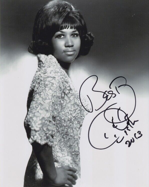 Aretha Franklin signed 8x10 Photo Poster painting in-person