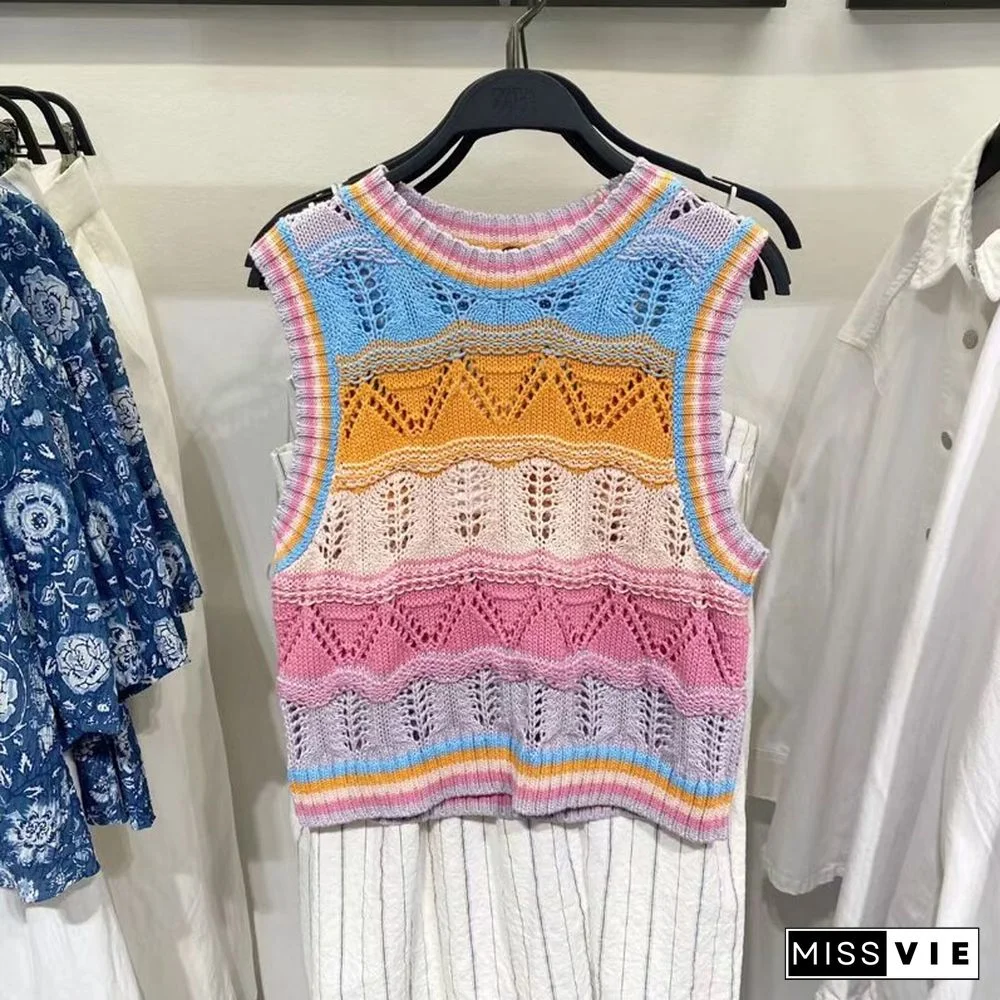 New Women Sweet Fashion Rainbow Striped Crochet Top Vest Sweater Female Retro O-neck Sleeveless Chic Casual Top