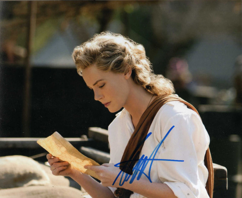 CONNIE NIELSEN GLADIATOR SIGNED 8X10 PICTURE 1