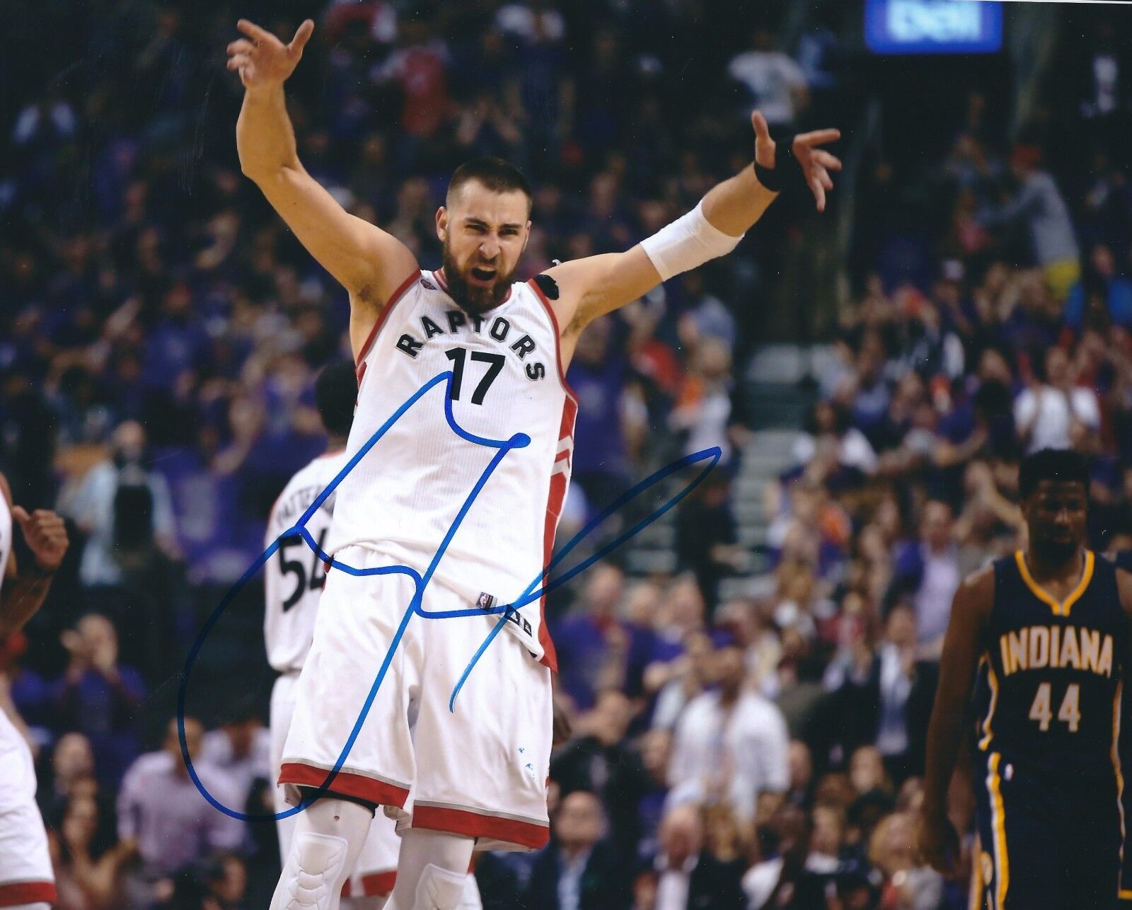 Signed 8x10 JONAS VALANCIUNAS Toronto Raptors Autographed Photo Poster painting COA