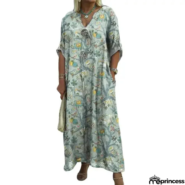 Fashion-forward and light Dress