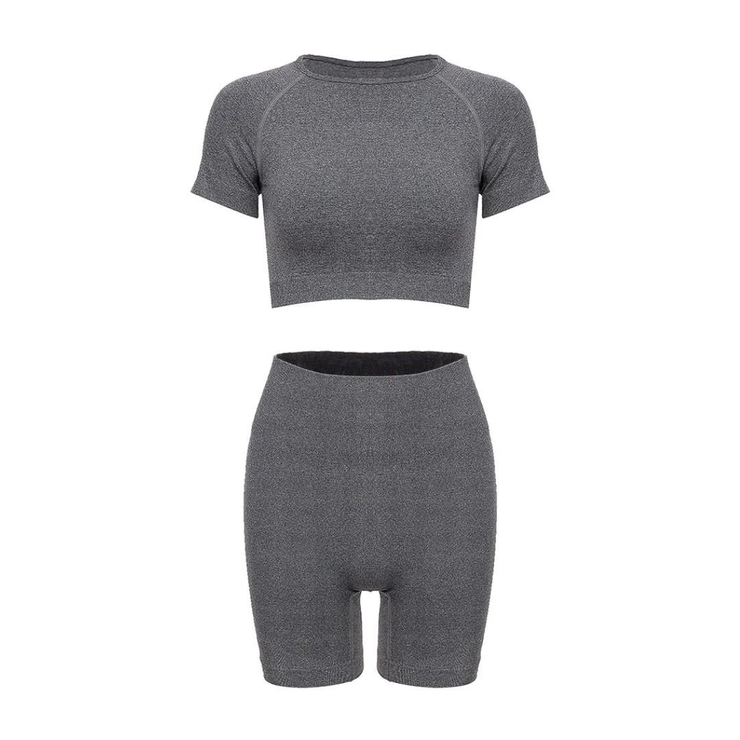 Gymwear quick dry cropped tops & shorts 2 pieces set