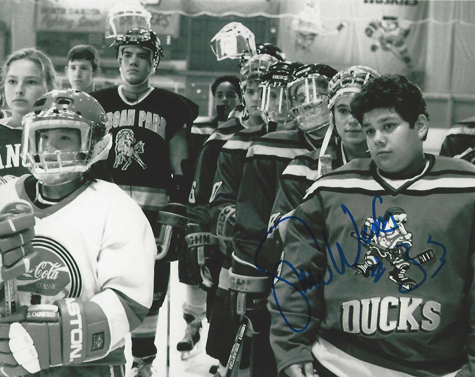 SHAUN WEISS SIGNED 'THE MIGHTY DUCKS' GOLDBERG 8x10 MOVIE Photo Poster painting K w/COA PROOF