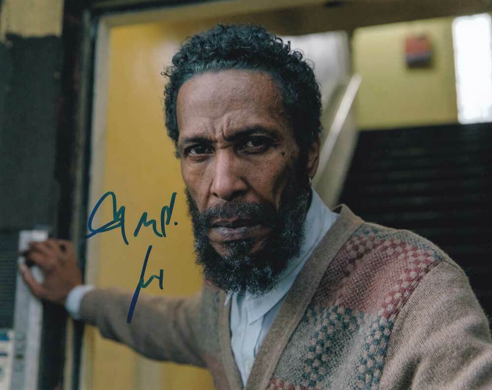 Ron Cephas Jones In-person AUTHENTIC Autographed Photo Poster painting SHA #66370