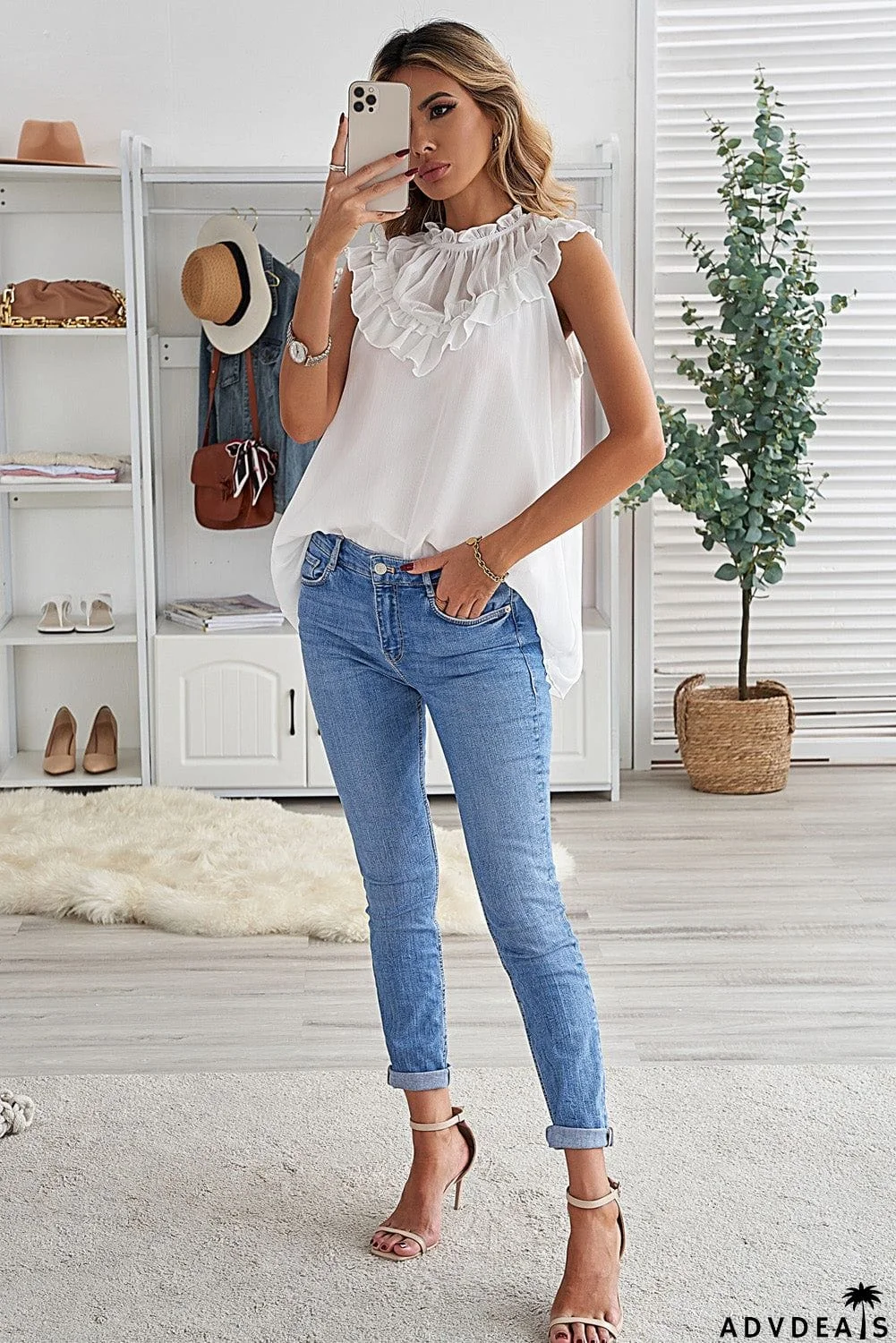 Chic White O Neck Frilled Detail Tulle Tank Top