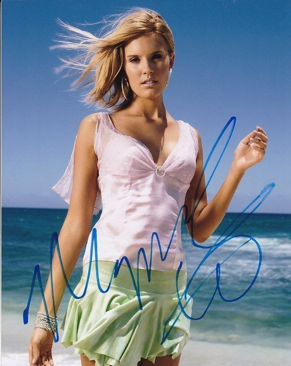 MAGGIE GRACE signed autographed LOST SHANNON RUTHERFORD Photo Poster painting