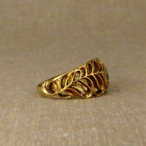 Peacock Feather Blue Diamond Gold Ring