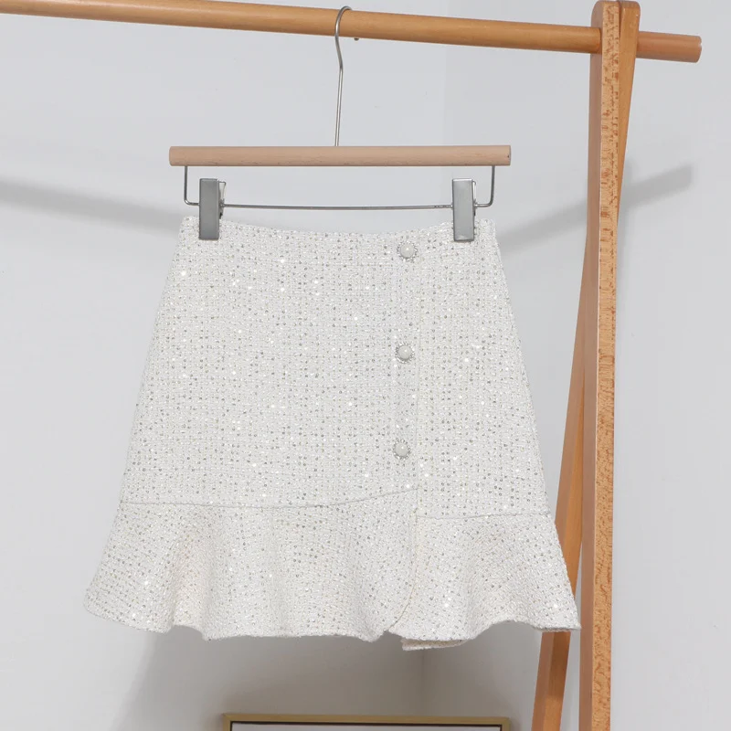 Uveng Small Autumn And Winter Short Skirts Buckle Lotus Leaf Side Fishtail Skirt Anti-Snude Coarse Flowers, Hip Half Skirt 8998