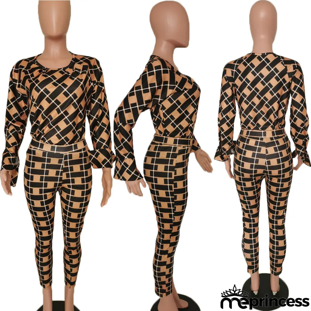 Loose Blouse + Plaid Pants Two-piece Suit