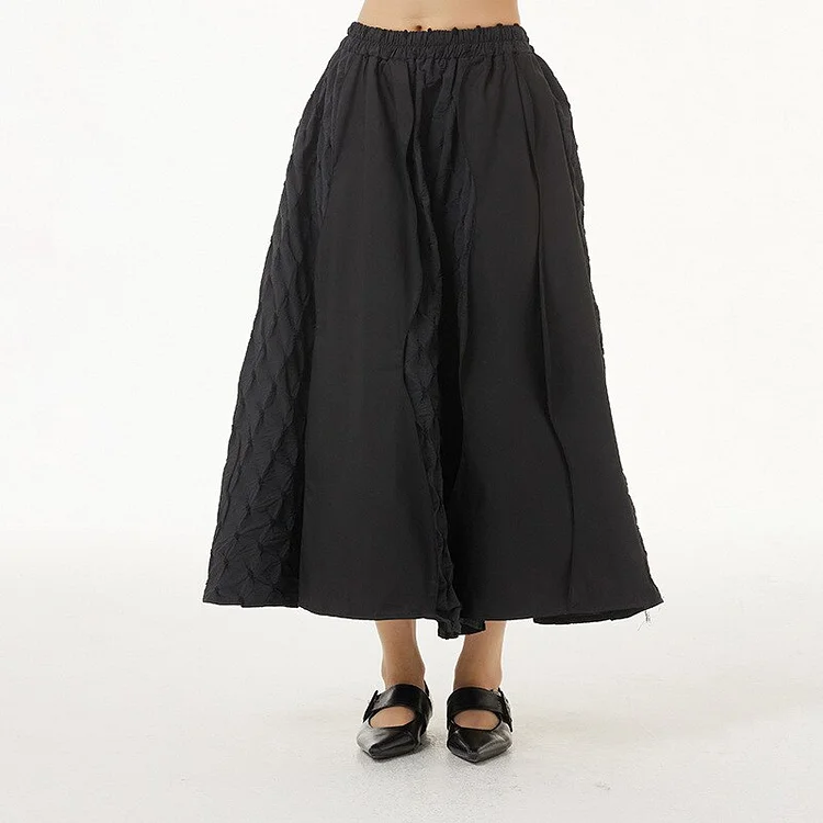 3.31Elegant Solid Color Embossing Patchwork Skirt