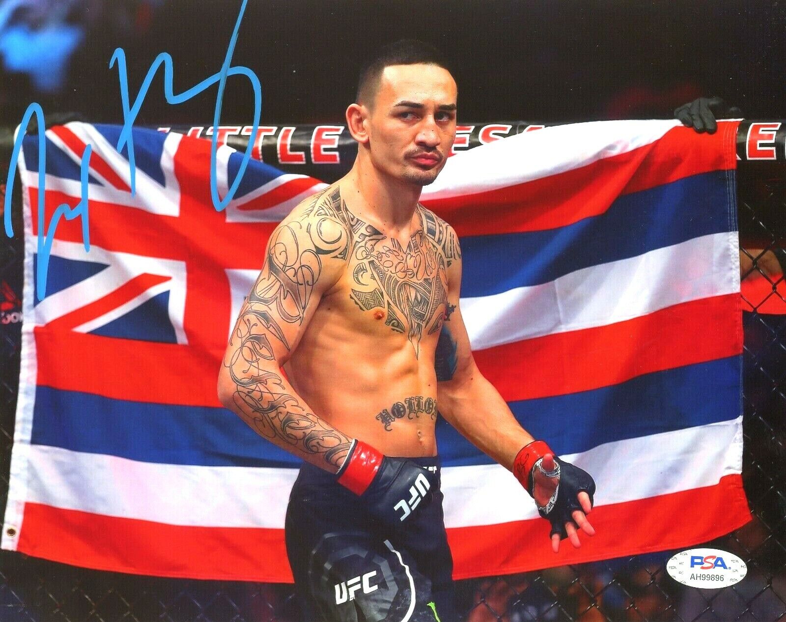 UFC MAX HOLLOWAY HAND SIGNED AUTOGRAPHED 8X10 Photo Poster painting WITH PROOF AND PSA COA 8