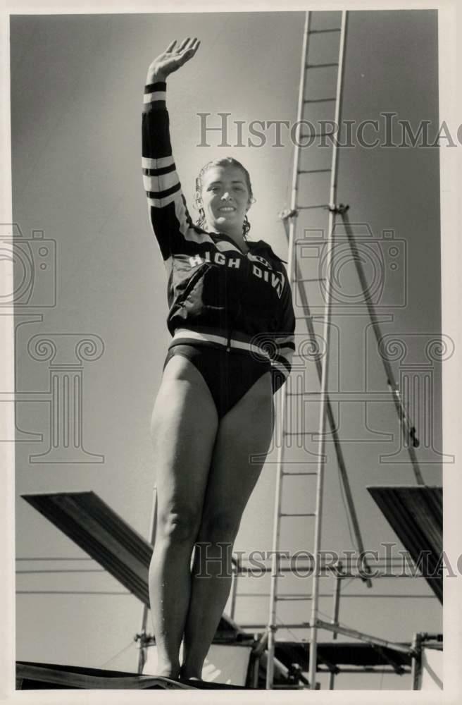 Press Photo Poster painting Maxwell Great American High Dive Team Member Denise Tetro