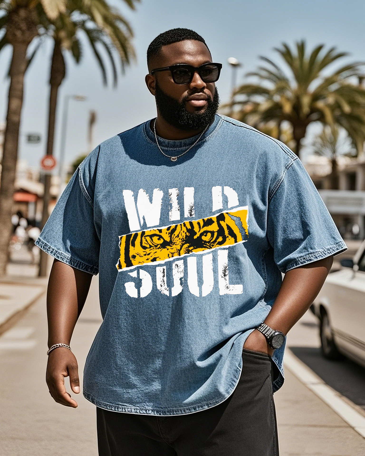 Plus Size Men's Tiger Creative English Print Blue Denim Short Sleeve T-Shirt