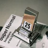 Mechanical Desk Calendar Flip rotating Perpetual Calendar