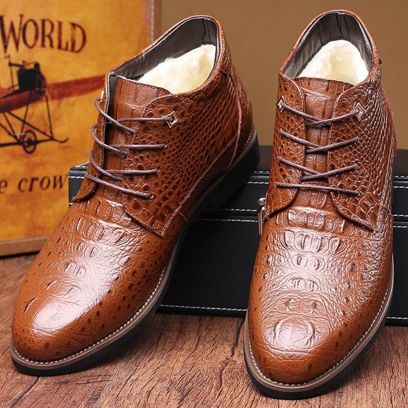 Men's Genuine Leather Shoes Winter Fretwork Plush Large Size Ankle Boots Pointed Toe Solid Boots
