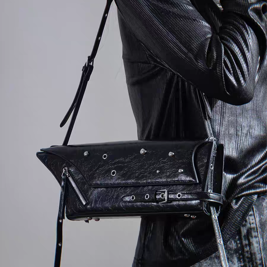 Danccia "Willow Nails"  SHOUDLER BAG