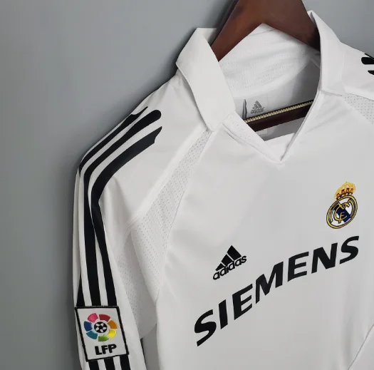 Retro 2005/2006 Real Madrid Home Long Sleeve Football Shirt Thai Quality
