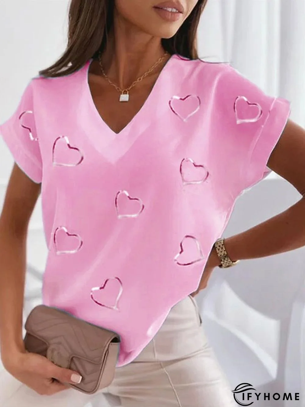 Women's White Heart Printed V Neck Cotton Blend Short Sleeve Casual Tunic T-Shirt | IFYHOME