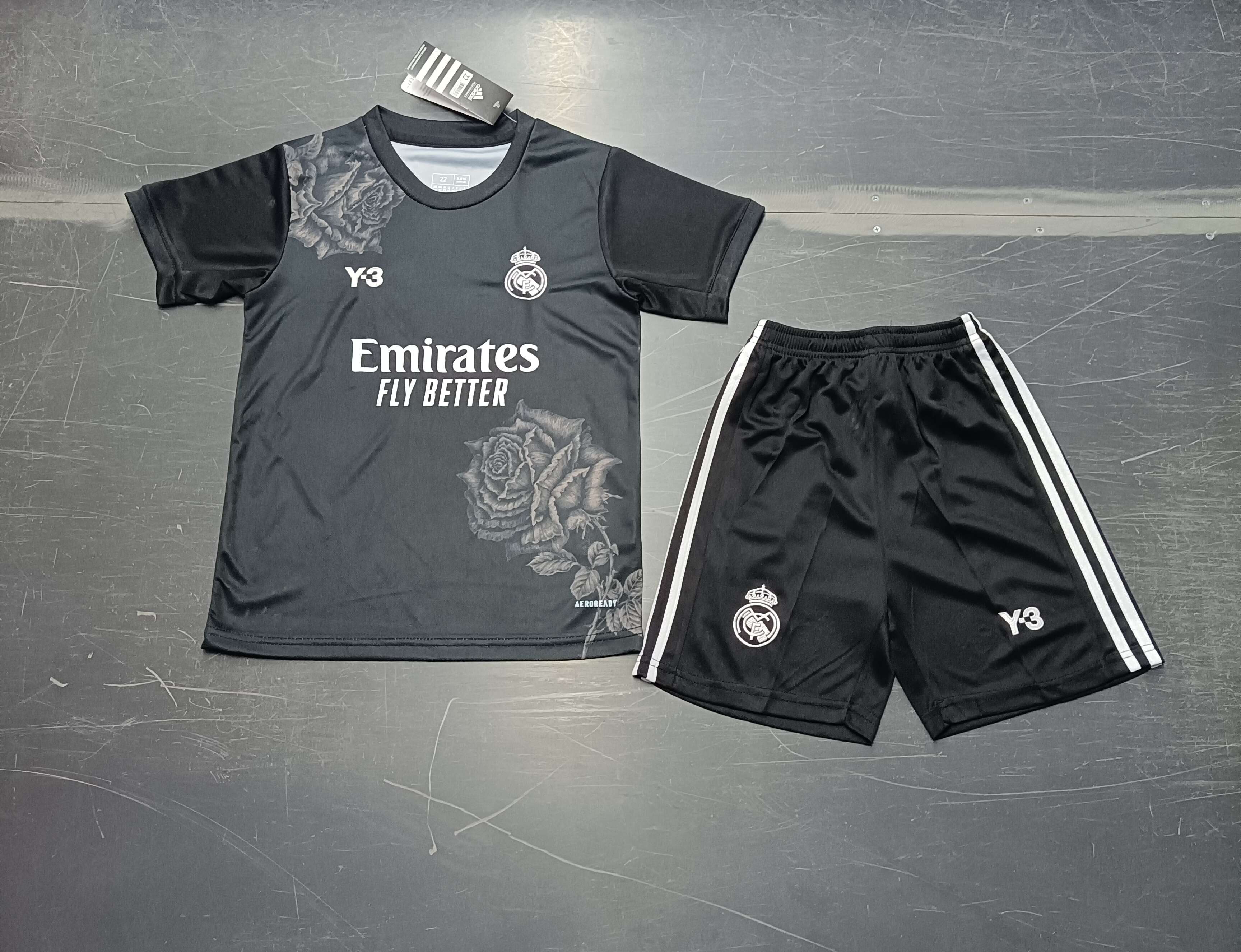 2024-2025 Real madrid Y3 Black Kids Kit Football Shirt Thai Quality