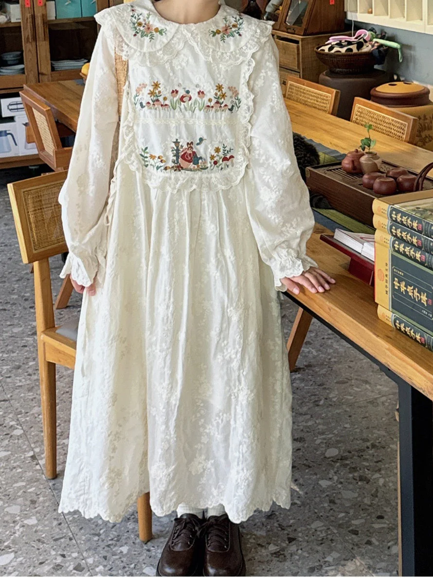 Women's Lace Long Sleeve Scoop Neck Maxi Dress