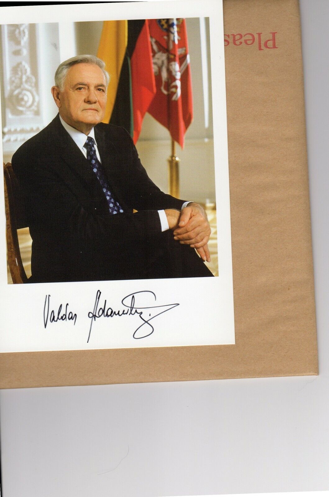 VALDAS ADAMKUS AUTOGRAPH, PRESIDENT OF LITHUANIA