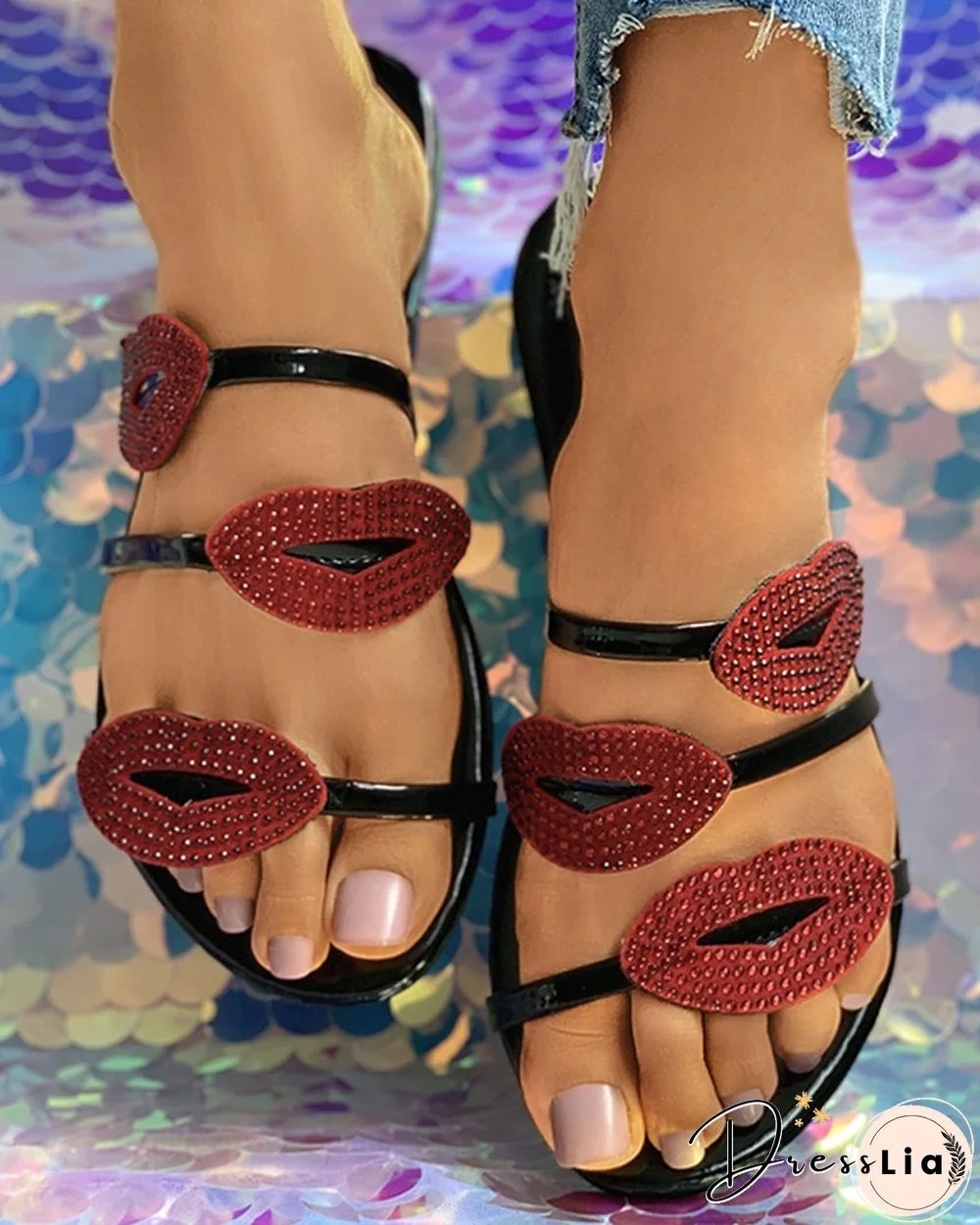 Lip Pattern Rhinestone Flat Sliders