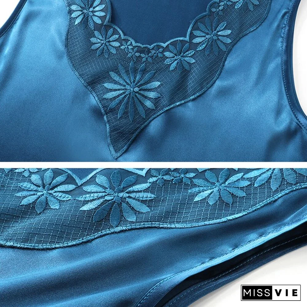 Oversize Solid Sleeveless Embroidery Lace V-neck Women's Loose Satin Shirt