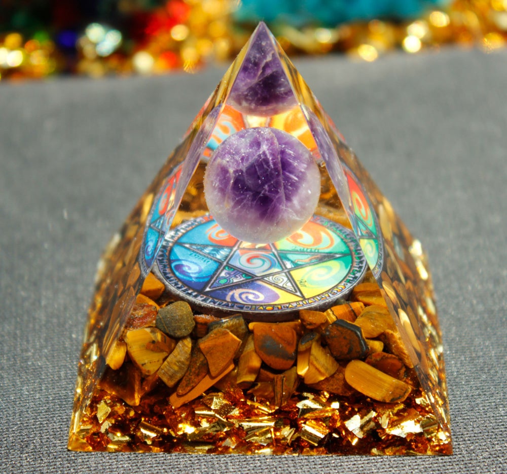 

Orgone Pyramid Chakra - Tiger\ s eye, 501 Original
