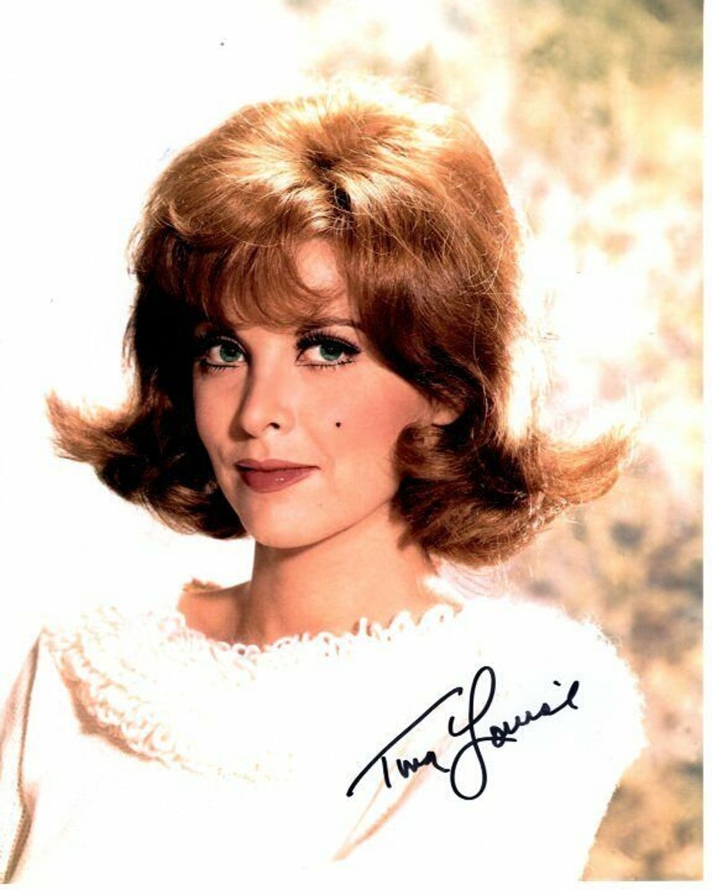 Tina louise signed autographed gilligans island ginger Photo Poster painting