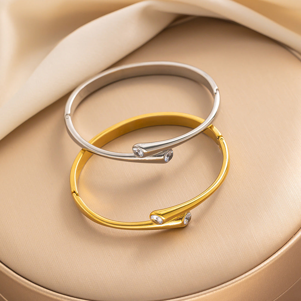 Titanium Steel Minimalist Bracelet Hot Selling Vacuum Furnace Electroplated Smooth Stainless Steel Bracelet