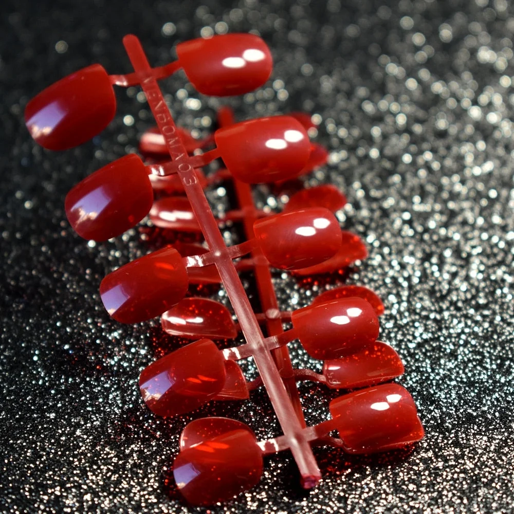 Gorgeous Dark Red Children Press On Nails Short Kids False Nails for Small Size Nails Carnival Style Festival Decoration 24pcs
