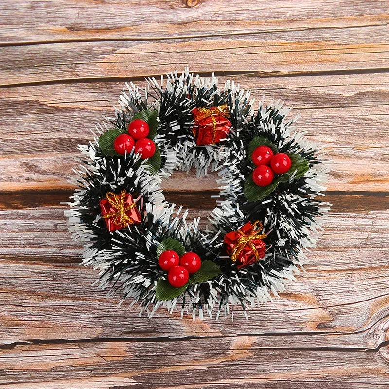 Christmas Wreath - Mini Pinecones