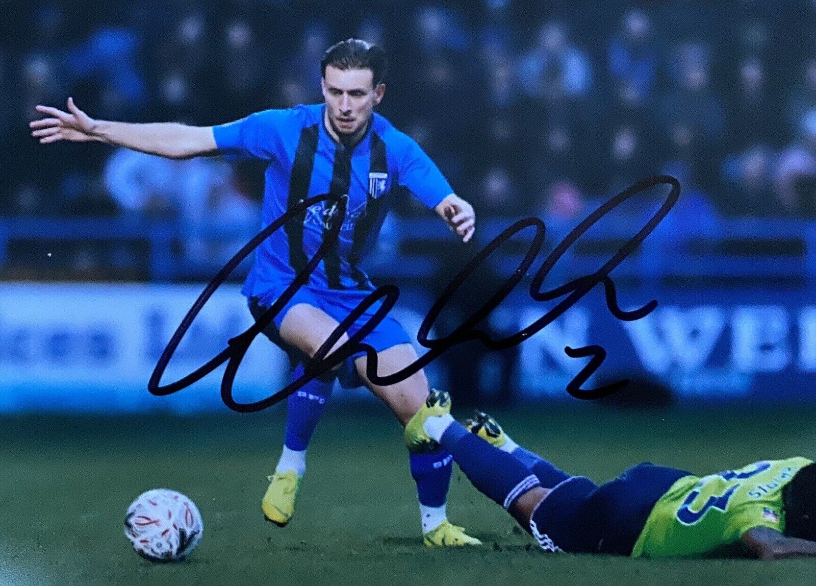 Luke O'Neill Genuine Hand Signed 6X4 Gillingham Photo Poster painting