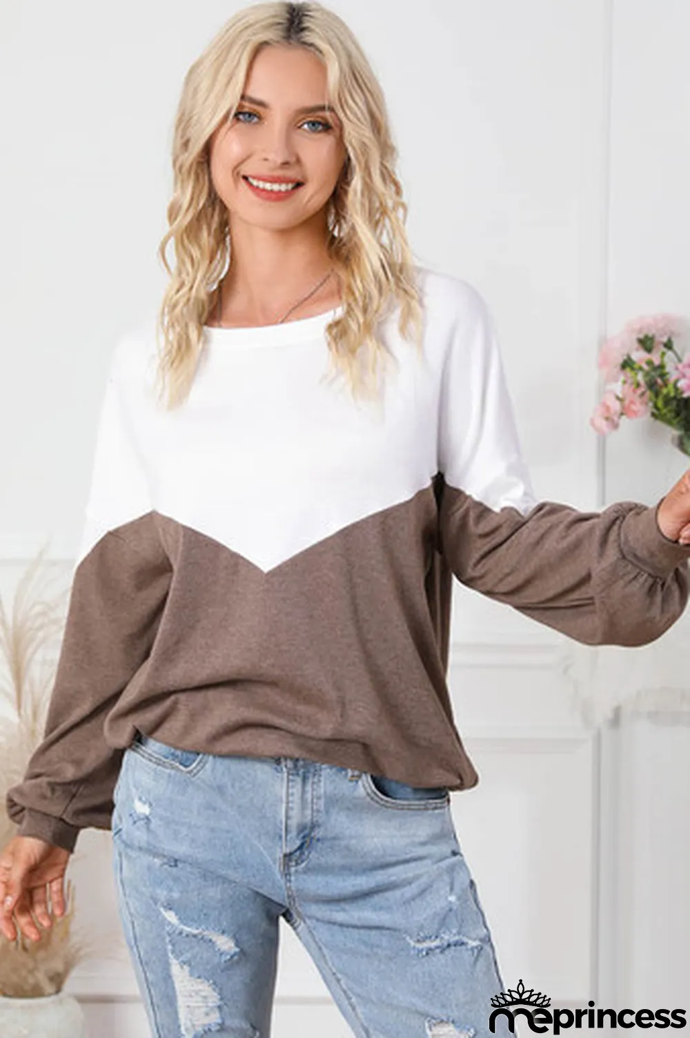 Khaki Colorblock Cutout Elastic Hem Pullover Sweatshirt