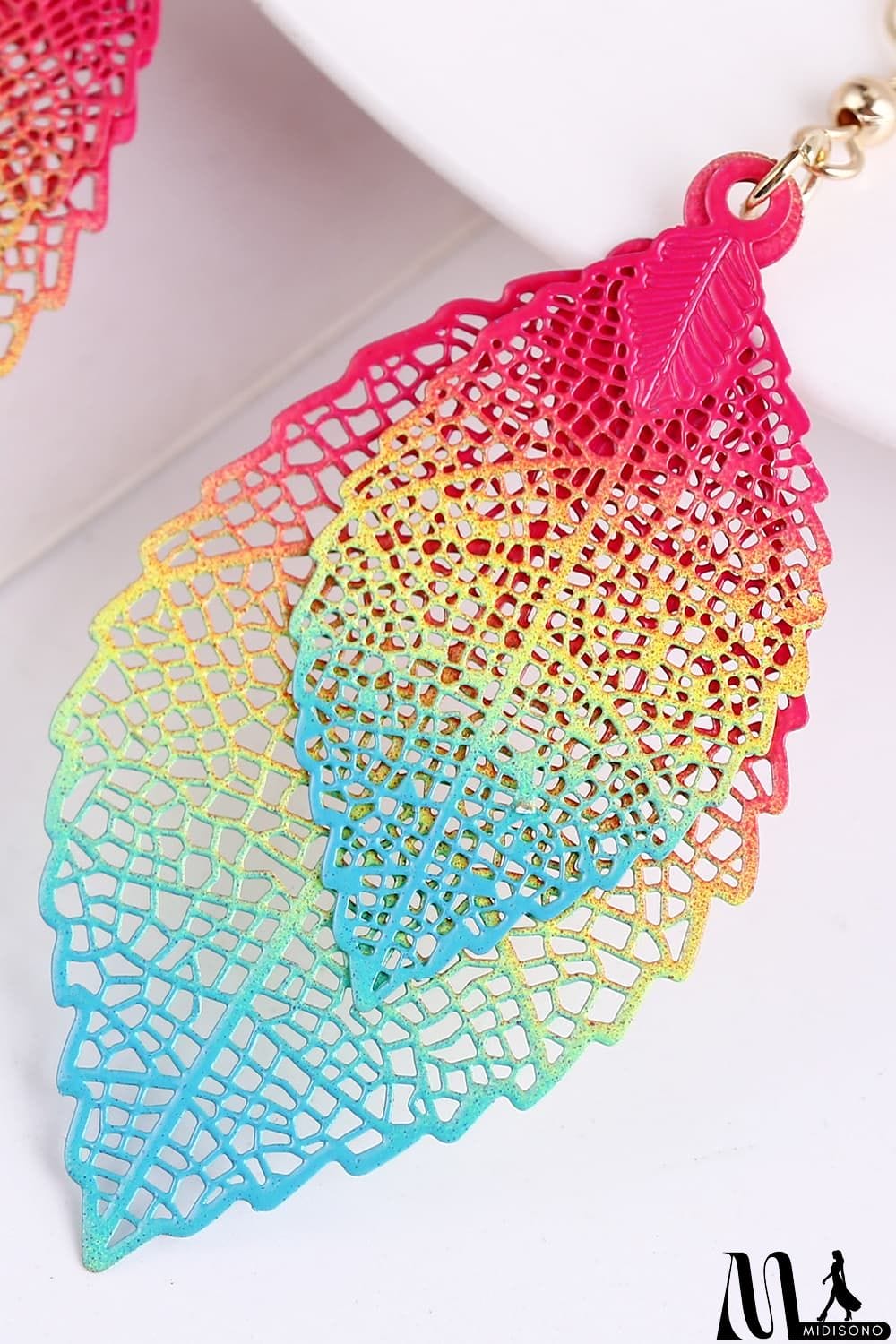 MidiSono - Leaf Shape Dangle Earrings