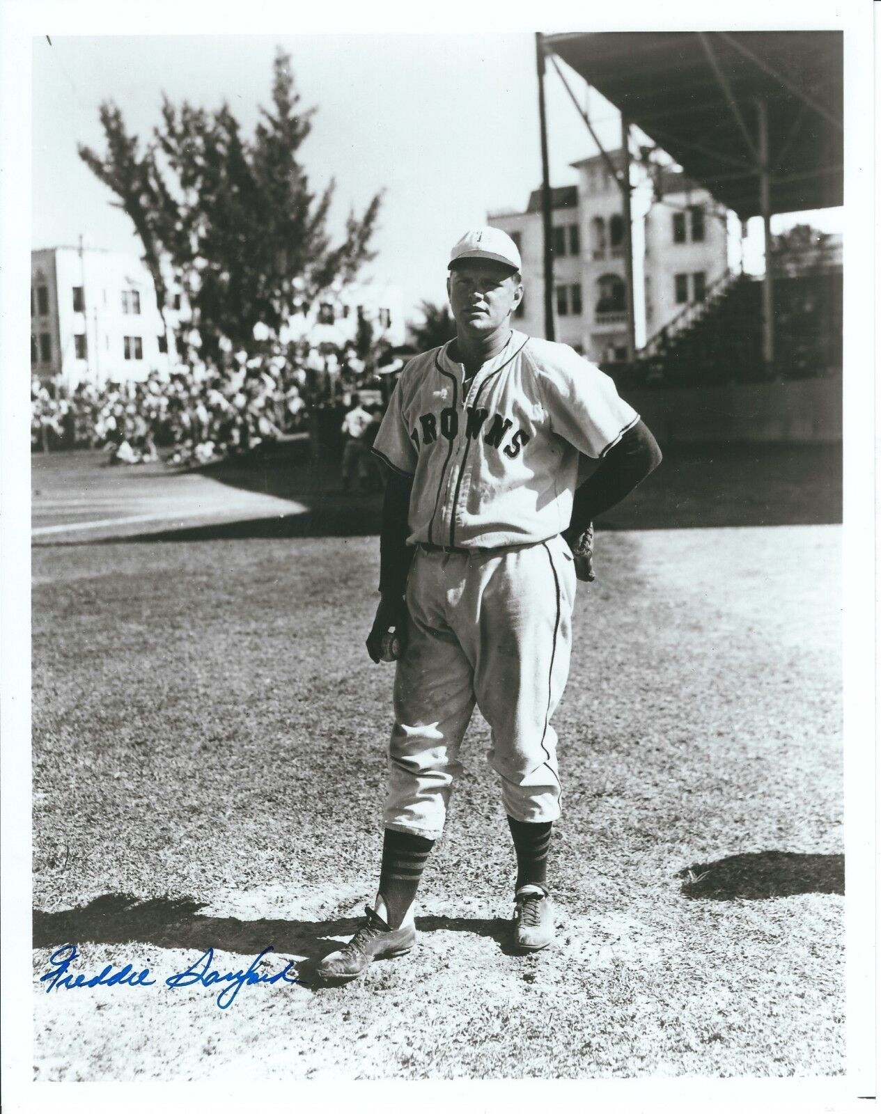 Autographed 8x10 FREDDIE SANFORD St. Louis Browns Photo Poster painting - COA