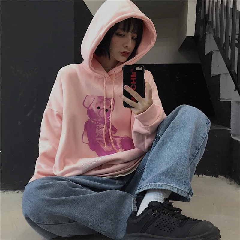 CARTOON BEAR HOODIE