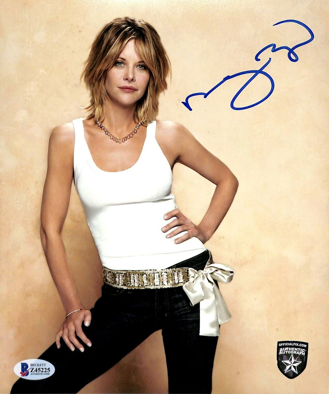 MEG RYAN Signed Autographed Sexy 8x10 Photo Poster painting Official Pix & Beckett BAS #Z45225