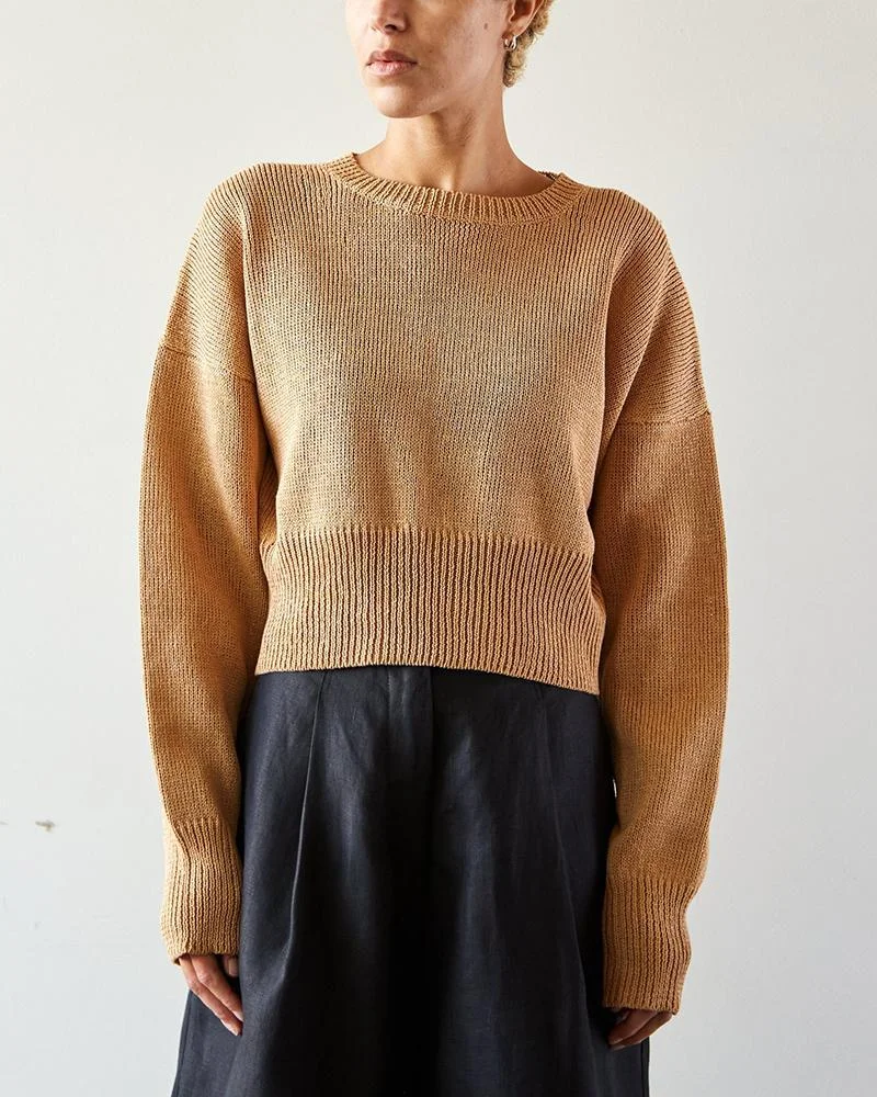 Solid color round neck long sleeve sweater