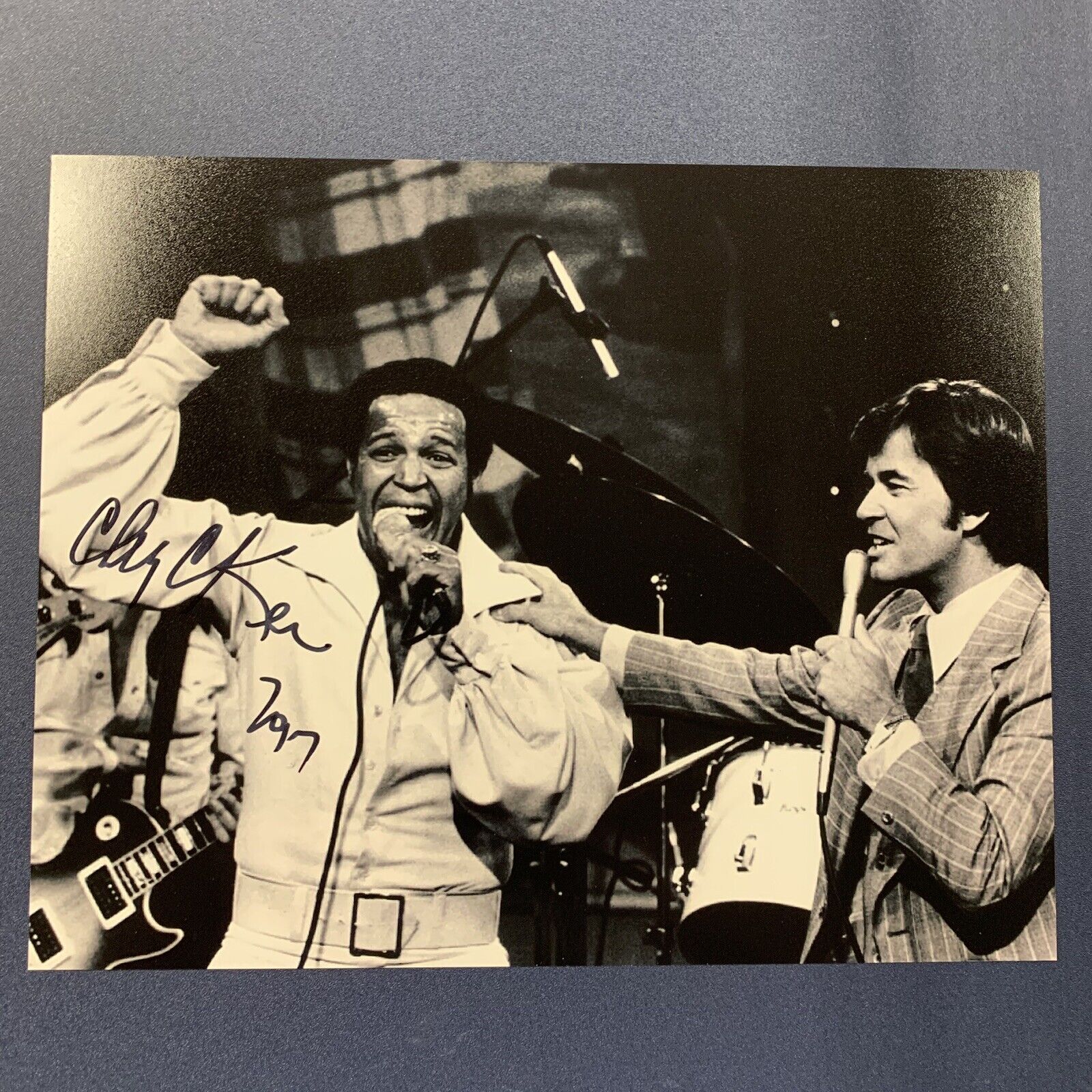 CHUBBY CHECKER HAND SIGNED 8x10 Photo Poster painting SINGER THE TWIST AUTHENTIC AUTOGRAPH COA