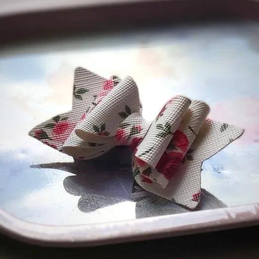 3777Beautiful cutting die bow template DIY scrapbook metal cutting die paper card process embossing folder template