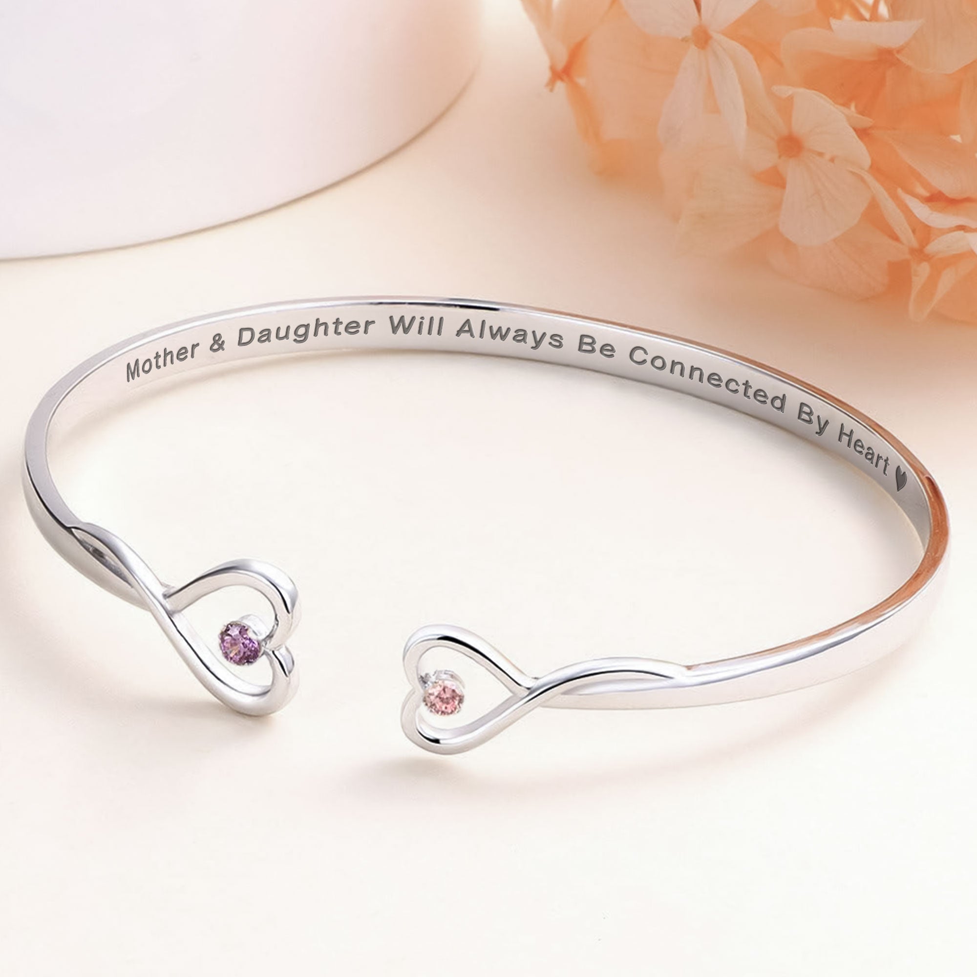 Loveyoufancy Mother And Daughter Will Always Be Connected By Heart - Personalized Heart Bracelet