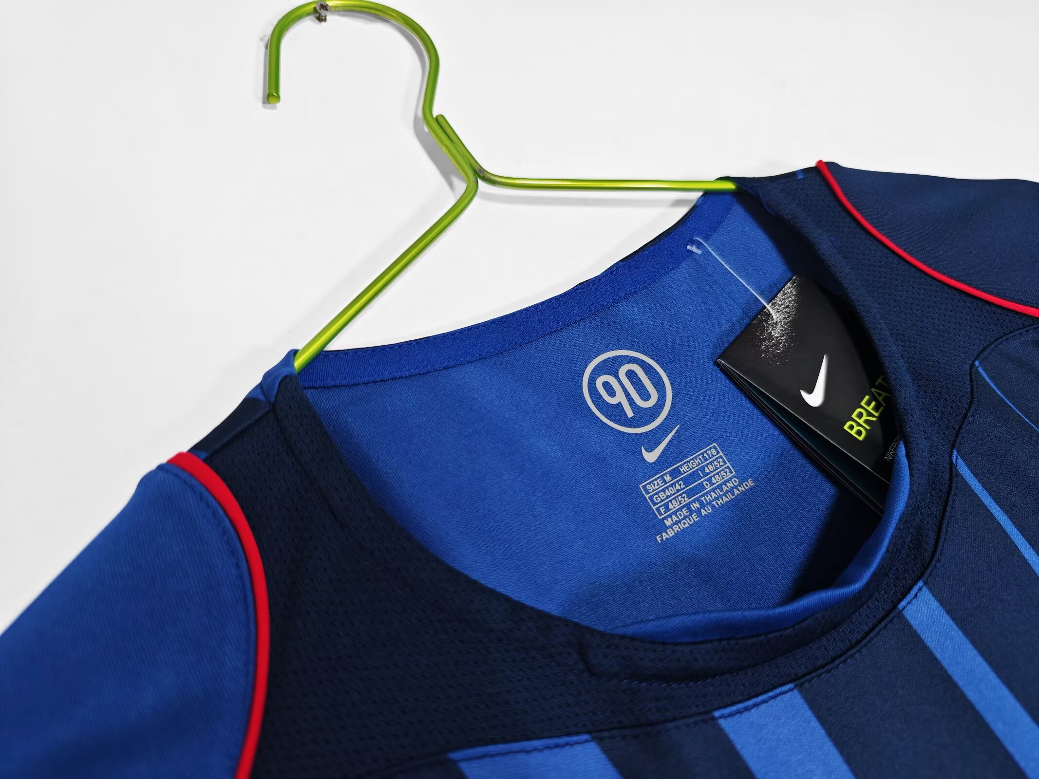 2004-2005 Barcelona Retro Away Football shirt 