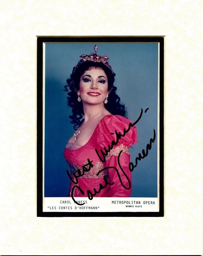 Beautiful CAROL VANESS Signed & Matted Photo Poster painting