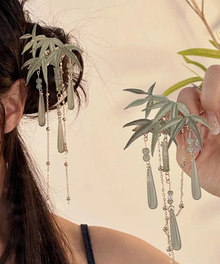 Art Light Green Overgild Coloured Glaze Resin Tassel Hairpin